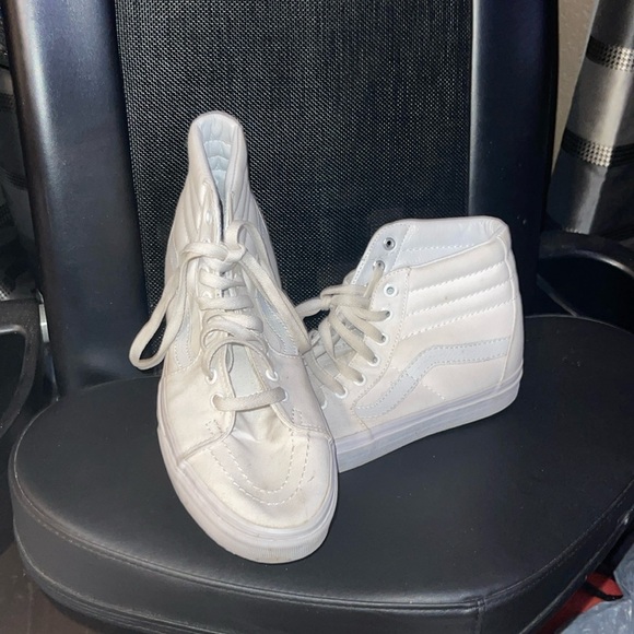 White vans, tennis shoes Unisex - Picture 1 of 6